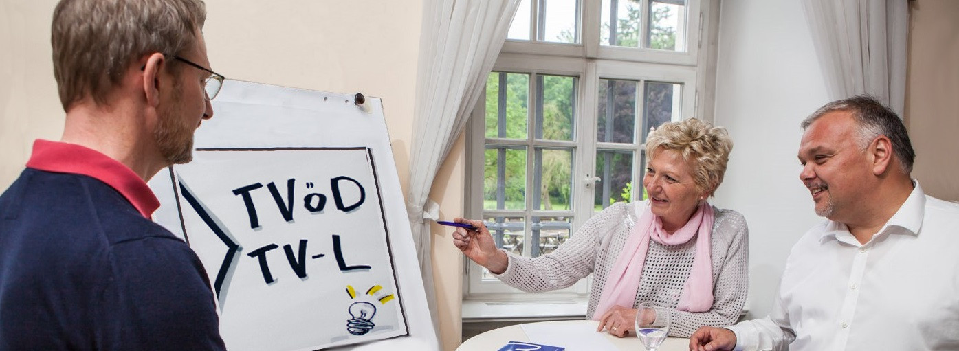Freiberufliche Dozenten (m/w/d) für Arbeits- und Tarifrecht im öD